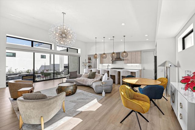 795 Obsidian Loop W, Palm Springs, CA 92264