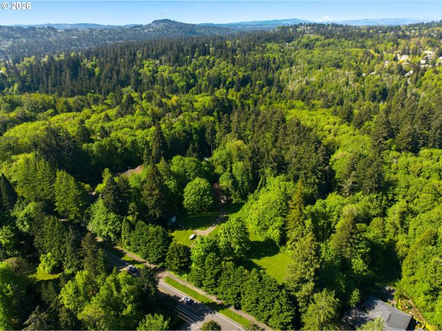 12645 S TERWILLIGER Blvd, Portland, OR 97219