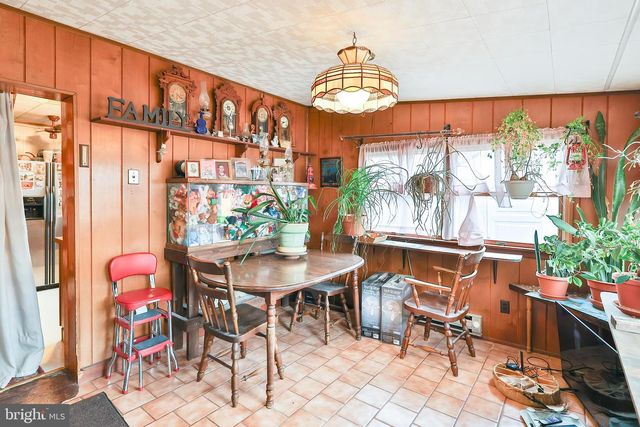 206-208 W EMAUS AVE, Allentown, PA 18103