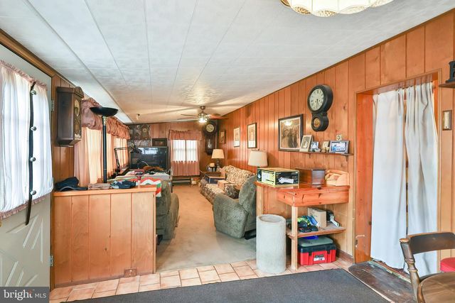 206-208 W EMAUS AVE, Allentown, PA 18103