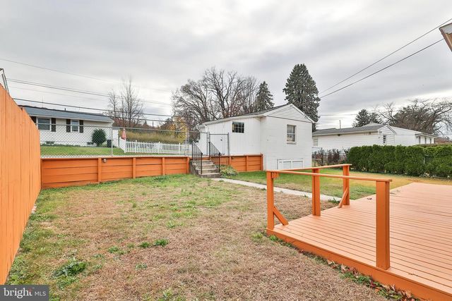 206-208 W EMAUS AVE, Allentown, PA 18103