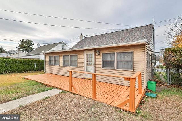 206-208 W EMAUS AVE, Allentown, PA 18103