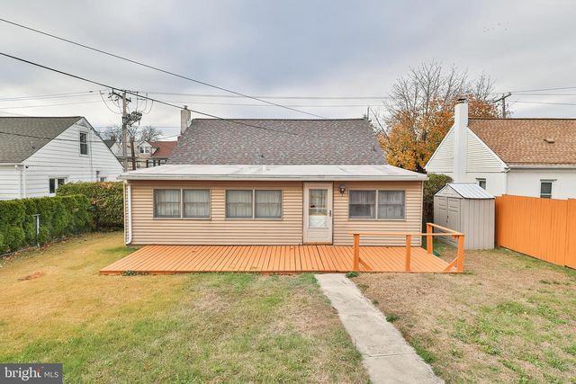 206-208 W EMAUS AVE, Allentown, PA 18103