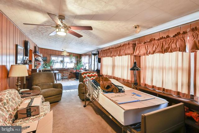 206-208 W EMAUS AVE, Allentown, PA 18103