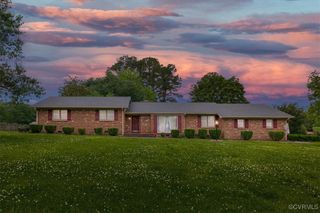 448 Jasper Ln, Waverly, VA 23890