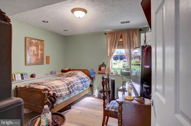 1163 KINGS CT, Greencastle, PA 17225