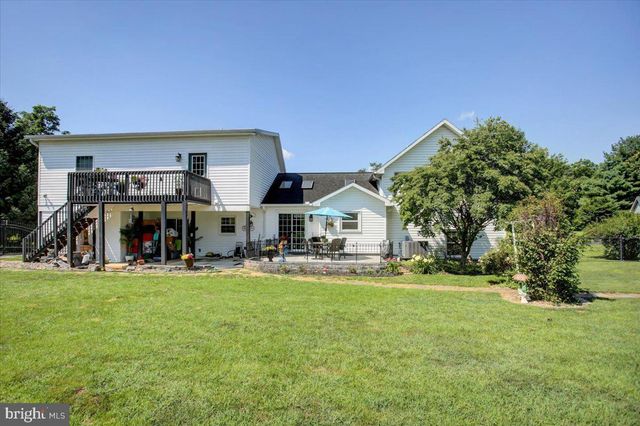 1163 KINGS CT, Greencastle, PA 17225