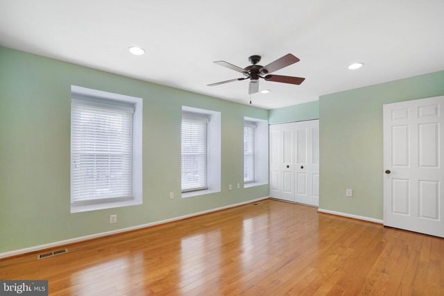 5706 LOFTHILL CT, Alexandria, VA 22303