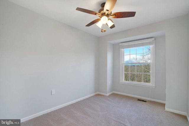 5706 LOFTHILL CT, Alexandria, VA 22303