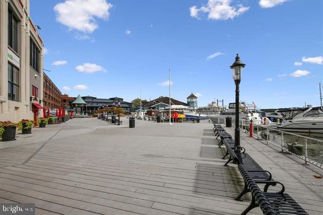 5706 LOFTHILL CT, Alexandria, VA 22303