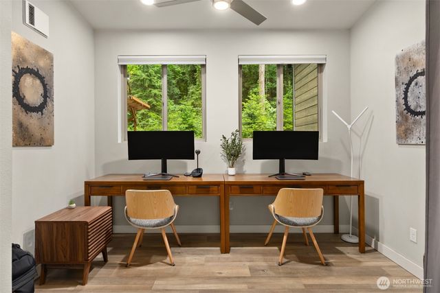 9720 NE Lofgren Road, Bainbridge Island, WA 98110