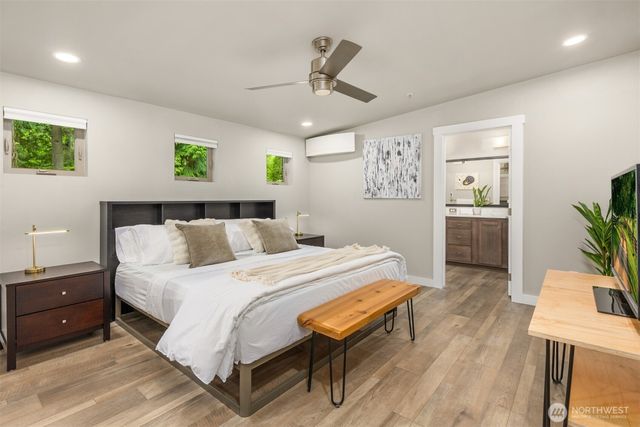 9720 NE Lofgren Road, Bainbridge Island, WA 98110