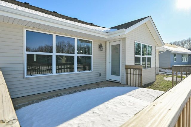 470 Jensen DRIVE, Clinton, WI 53525