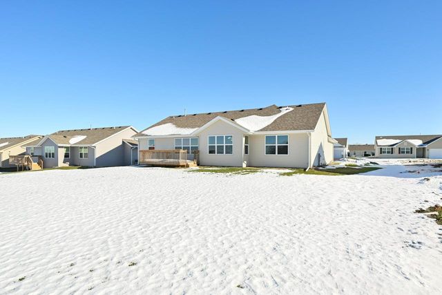 470 Jensen DRIVE, Clinton, WI 53525