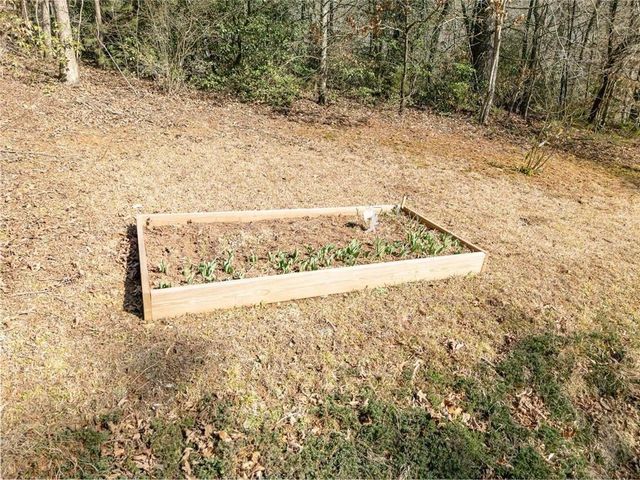 125 Autumn Lane, Blairsville, GA 30512