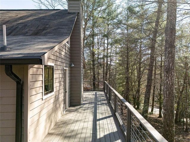 125 Autumn Lane, Blairsville, GA 30512