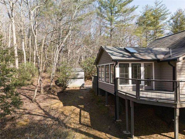 125 Autumn Lane, Blairsville, GA 30512