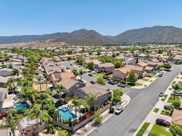 23997 Pepperleaf St, Murrieta, CA 92562