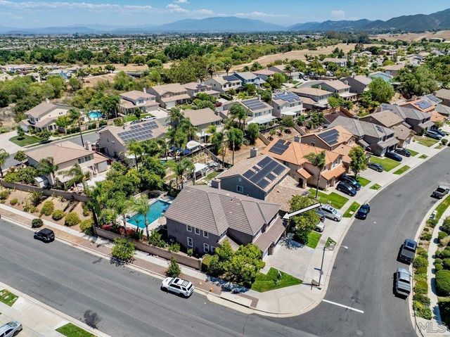 23997 Pepperleaf St, Murrieta, CA 92562
