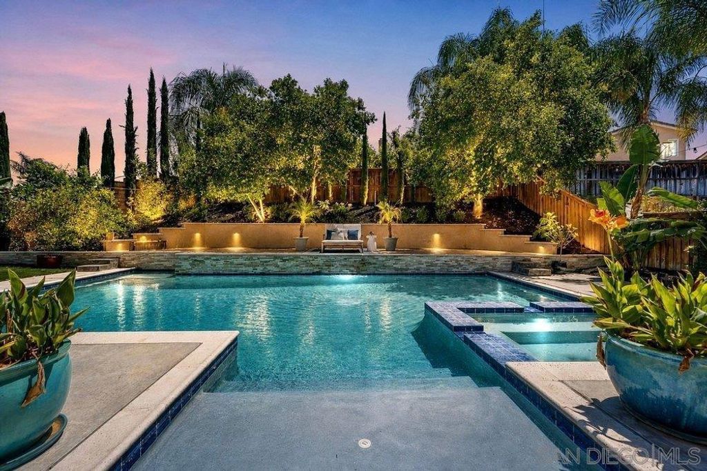 Image 49 of property listing at 23997 Pepperleaf St, Murrieta, CA 92562