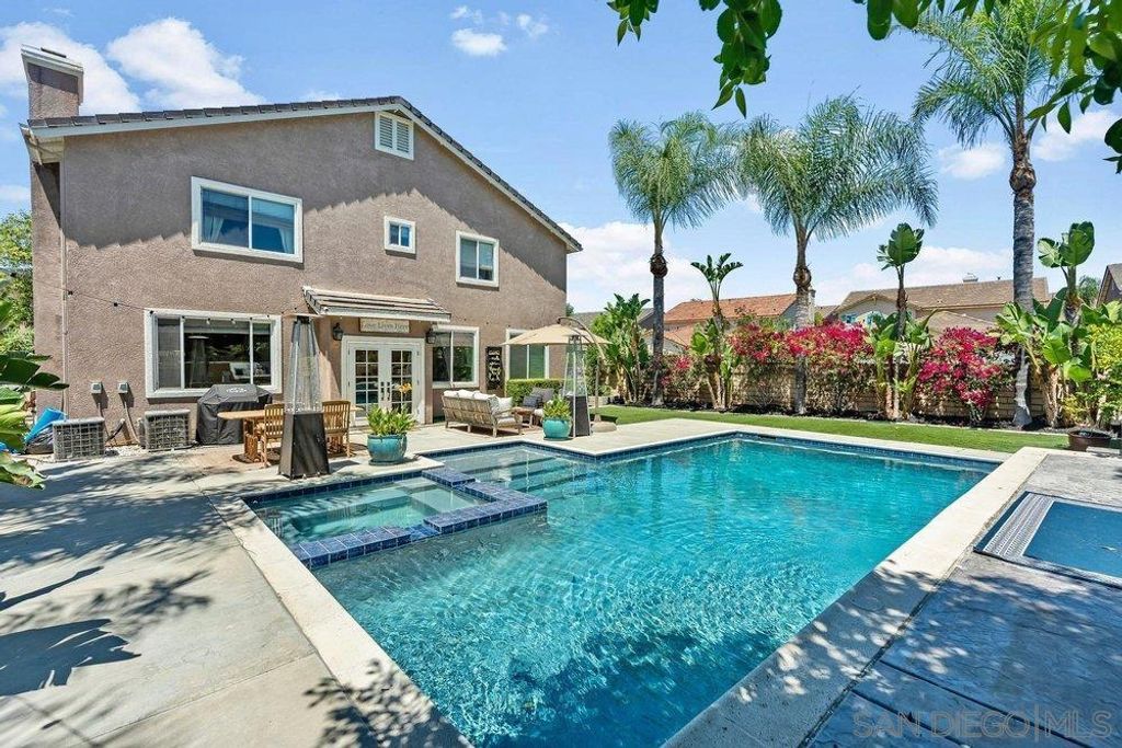 Image 51 of property listing at 23997 Pepperleaf St, Murrieta, CA 92562