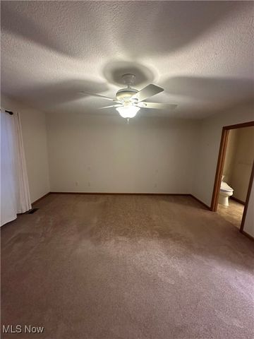 4165 Ledgewater Drive, Mogadore, OH 44260