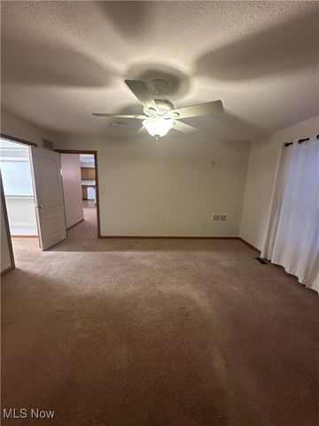 4165 Ledgewater Drive, Mogadore, OH 44260