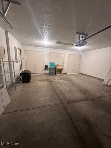 4165 Ledgewater Drive, Mogadore, OH 44260