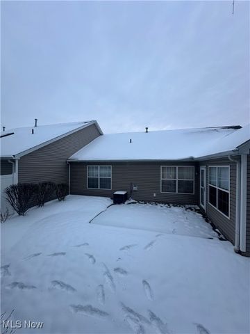 4165 Ledgewater Drive, Mogadore, OH 44260