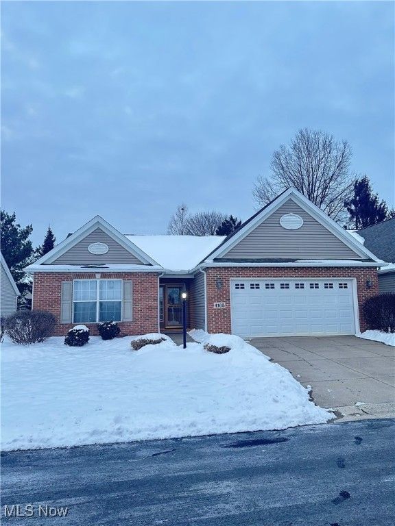 4165 Ledgewater Drive, Mogadore, OH 44260