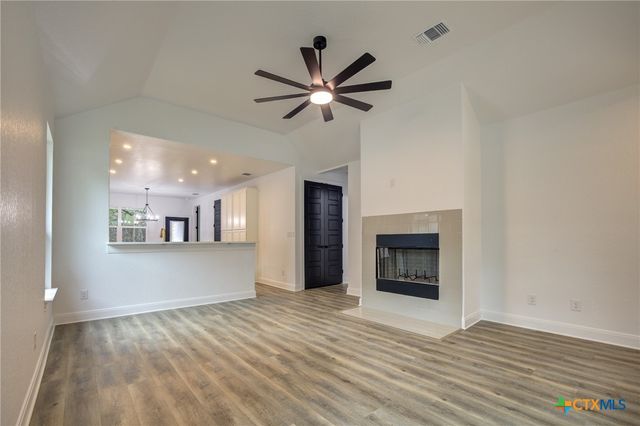 10 Sunshine Circle, Wimberley, TX 78676