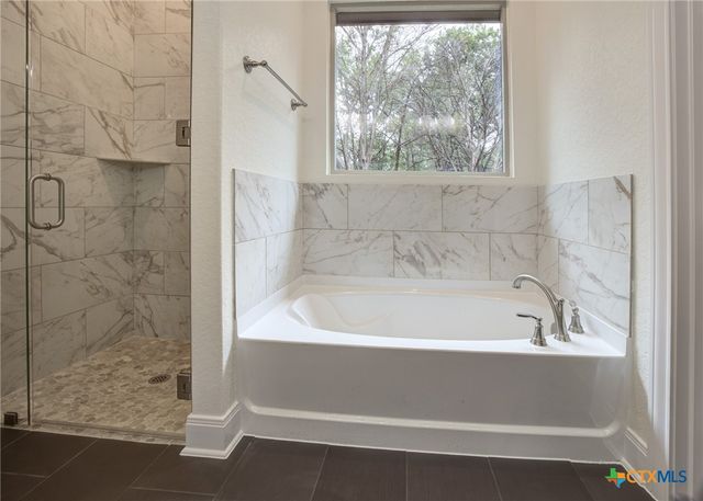 10 Sunshine Circle, Wimberley, TX 78676