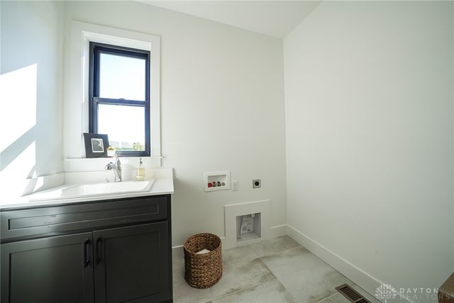 1214 Normandy Rue, Clearcreek Twp, OH 45458