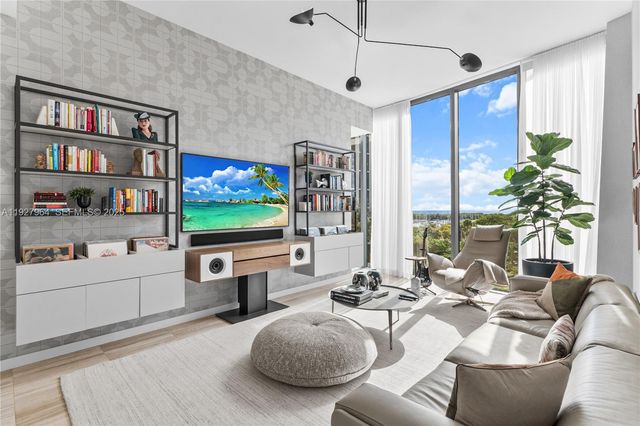 2821 S Bayshore Dr 5A, Miami, FL 33133