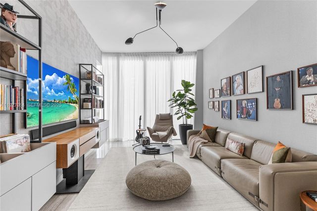 2821 S Bayshore Dr 5A, Miami, FL 33133