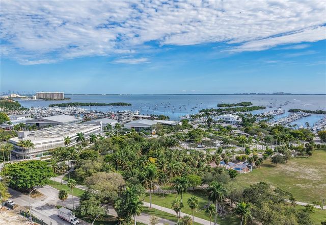 2821 S Bayshore Dr 5A, Miami, FL 33133