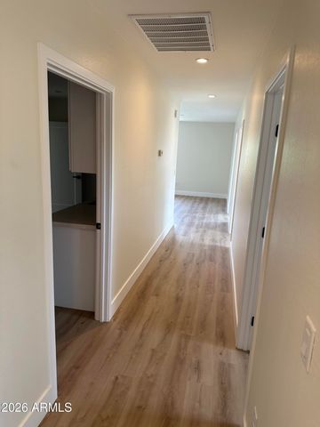 2545 N 29TH Place, Phoenix, AZ 85008