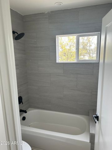 2545 N 29TH Place, Phoenix, AZ 85008