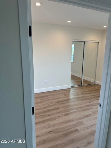 2545 N 29TH Place, Phoenix, AZ 85008