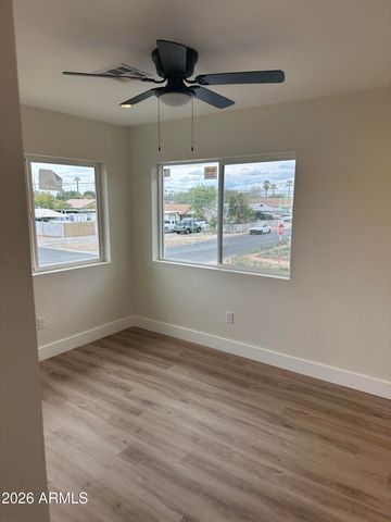 2545 N 29TH Place, Phoenix, AZ 85008