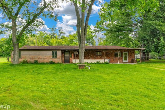 6406 Lapeer Road, Clyde Twp, MI 48049