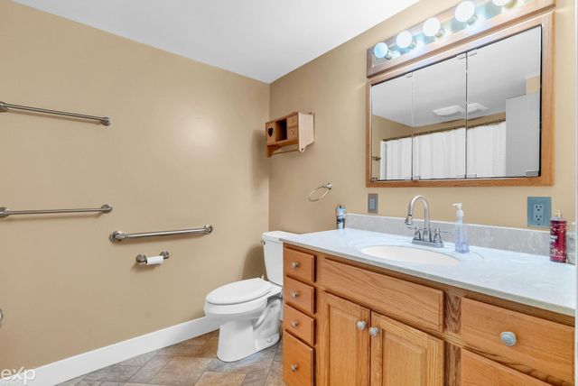 6406 Lapeer Road, Clyde Twp, MI 48049