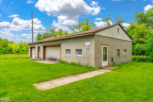 6406 Lapeer Road, Clyde Twp, MI 48049