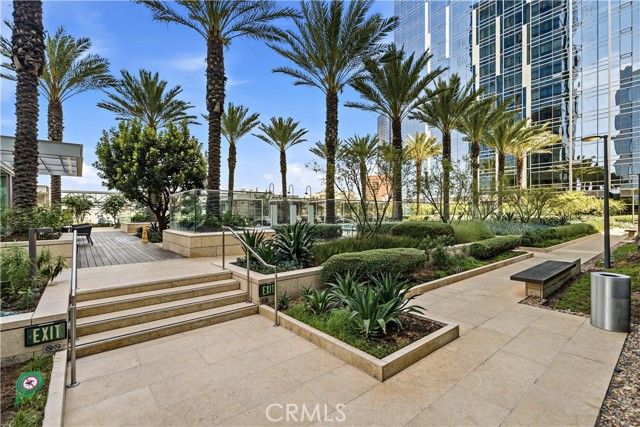 877 S Francisco 2503, Los Angeles, CA 90017