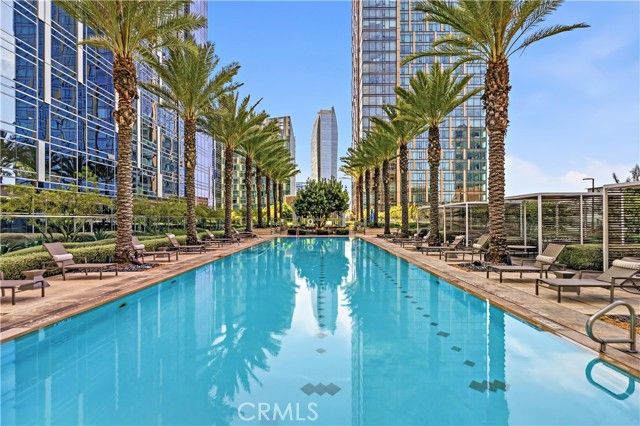 877 S Francisco 2503, Los Angeles, CA 90017