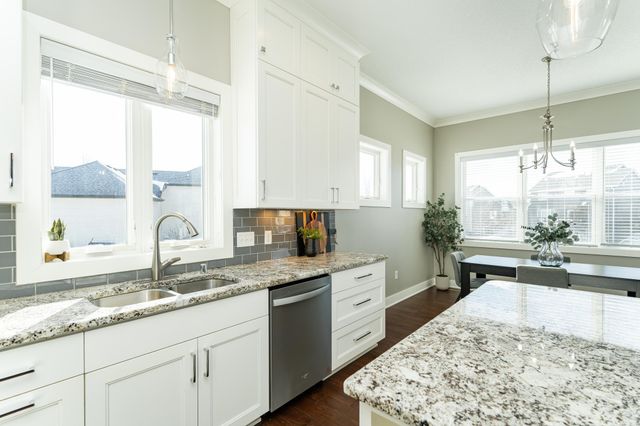 1497 Century Corner Lane NE, Rochester, MN 55906