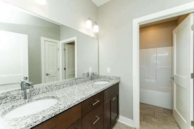 1497 Century Corner Lane NE, Rochester, MN 55906