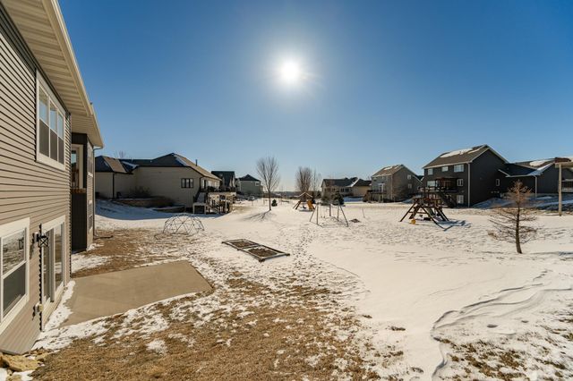 1497 Century Corner Lane NE, Rochester, MN 55906