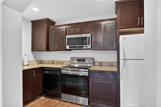 2152 Ramona Lane, Vista, CA 92084