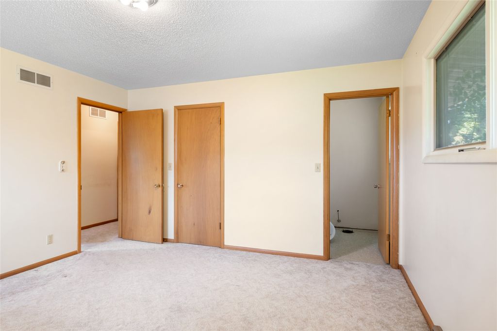 Image 21 of property listing at 2616 View Drive, Missoula, MT 59804